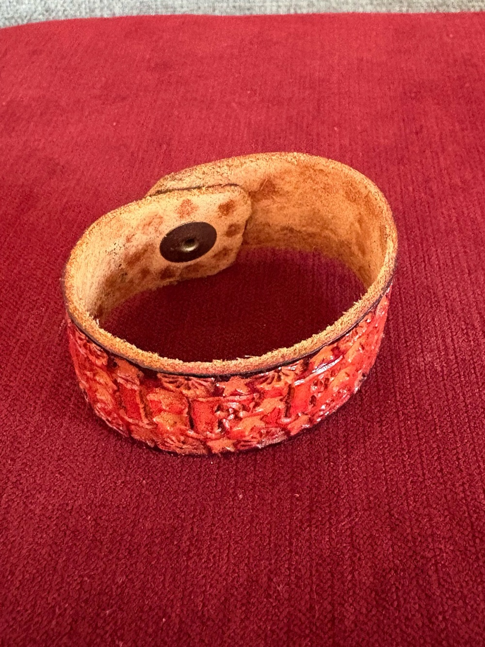 Pre Own Leather Bracelet - Carved Tiffany 7.5”x1”
Perfect for girl name Tiffany